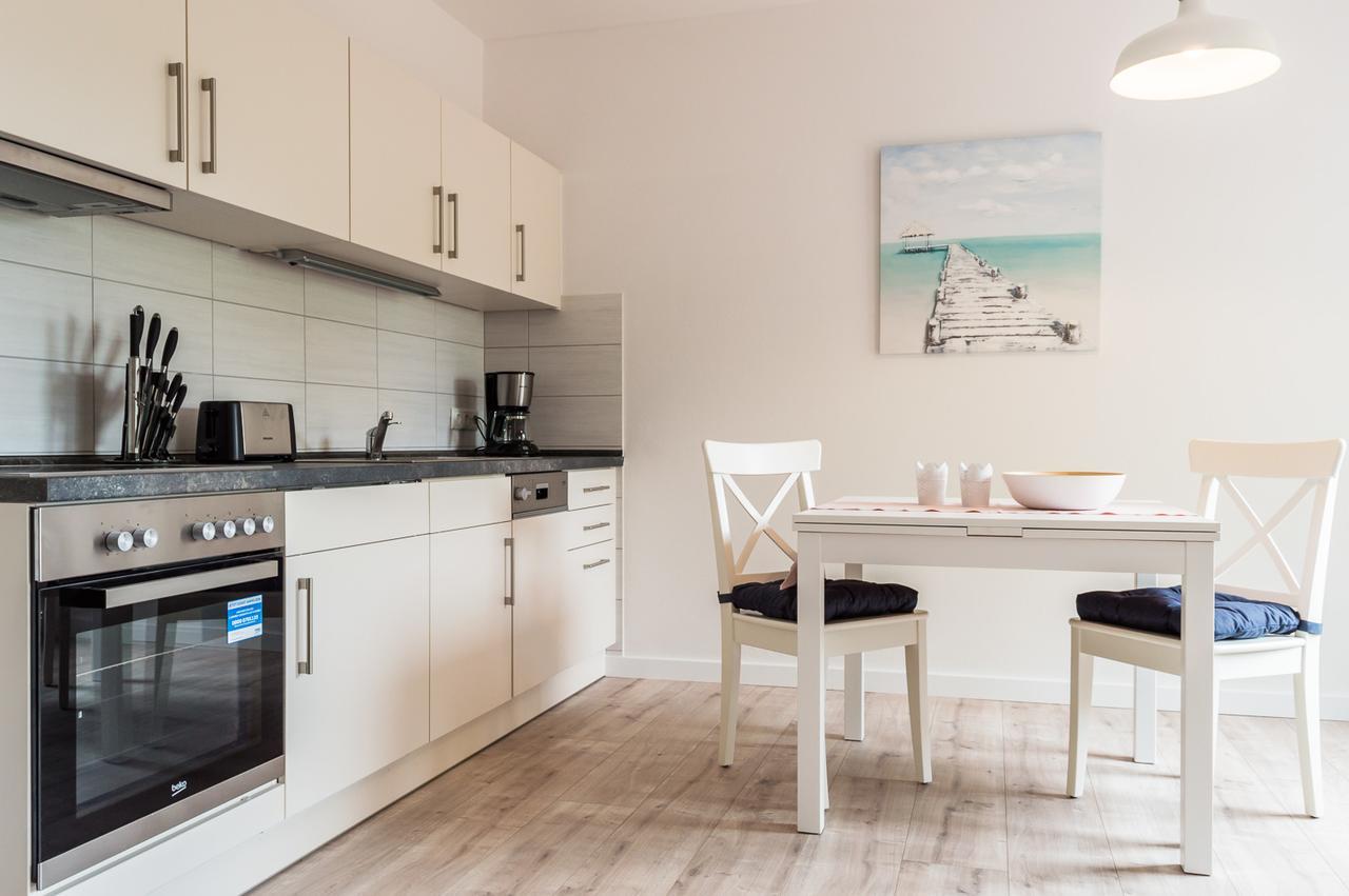 Appartamento Gutshof Gross Behnkenhagen Esterno foto