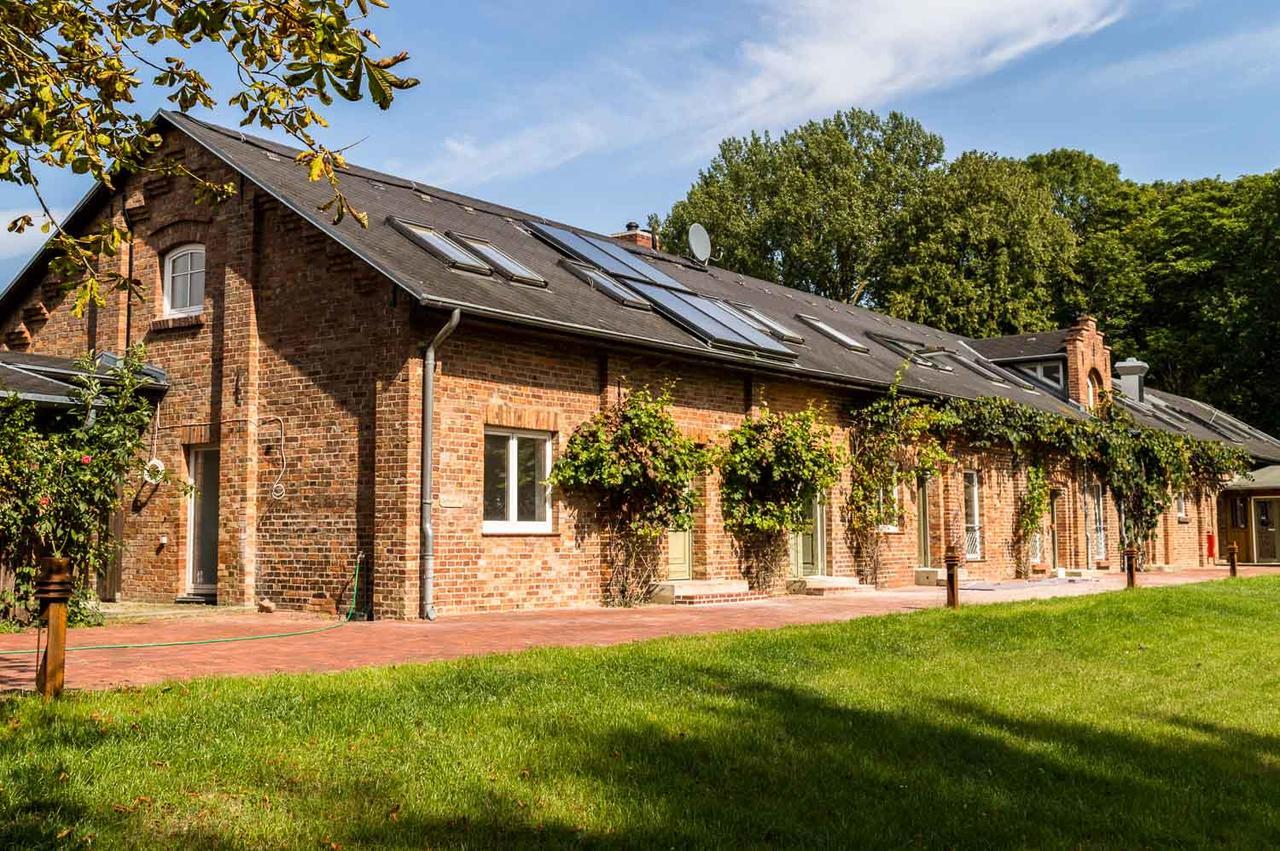 Appartamento Gutshof Gross Behnkenhagen Esterno foto